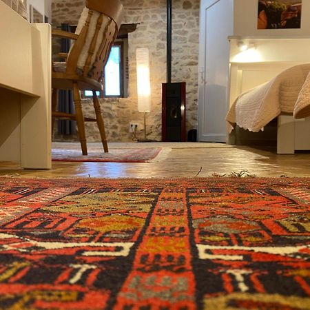 Chambre D'Hotes Les 3 Cochons D'Olt Arcambal Екстериор снимка