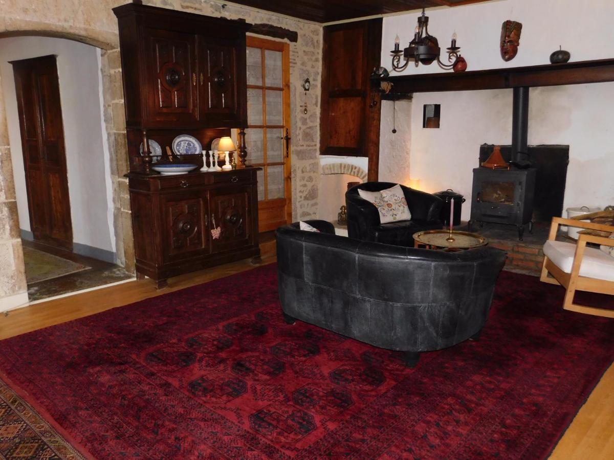 Chambre D'Hotes Les 3 Cochons D'Olt Arcambal Екстериор снимка